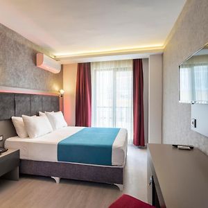 Uitgebreide Kamer met een King Size Bed